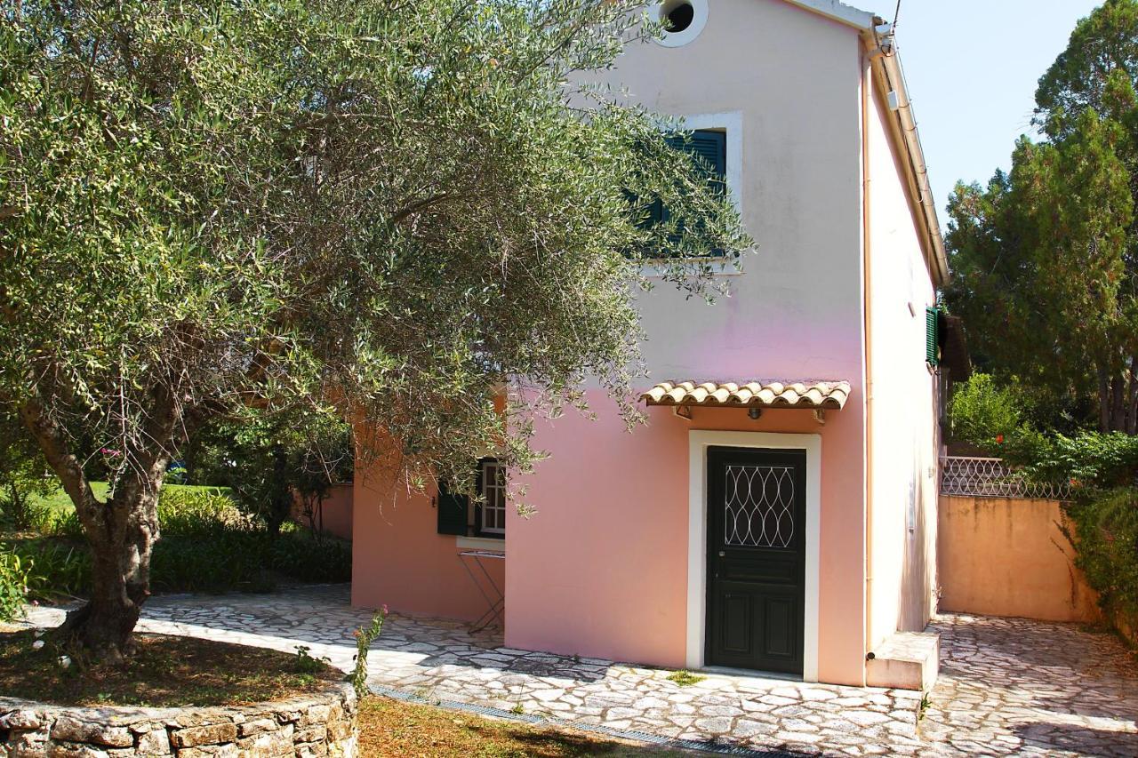 Villa Leda Karousades  Exterior photo